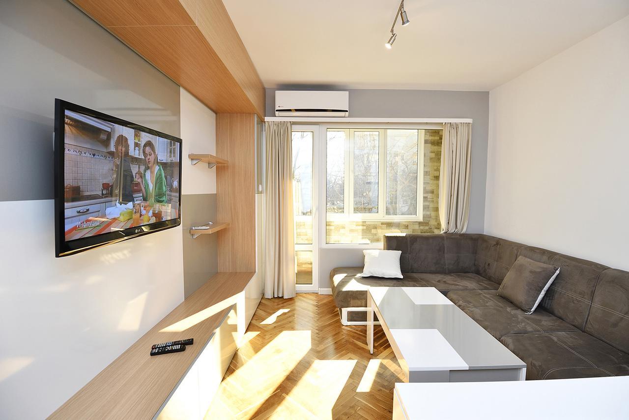 Chaika Apartment Varna Exterior photo